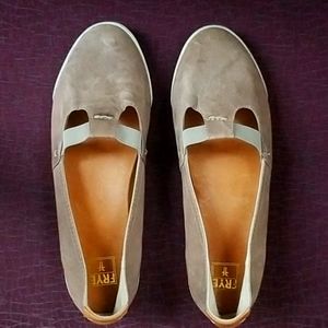 Frye Melanie T-Strap Sneaker